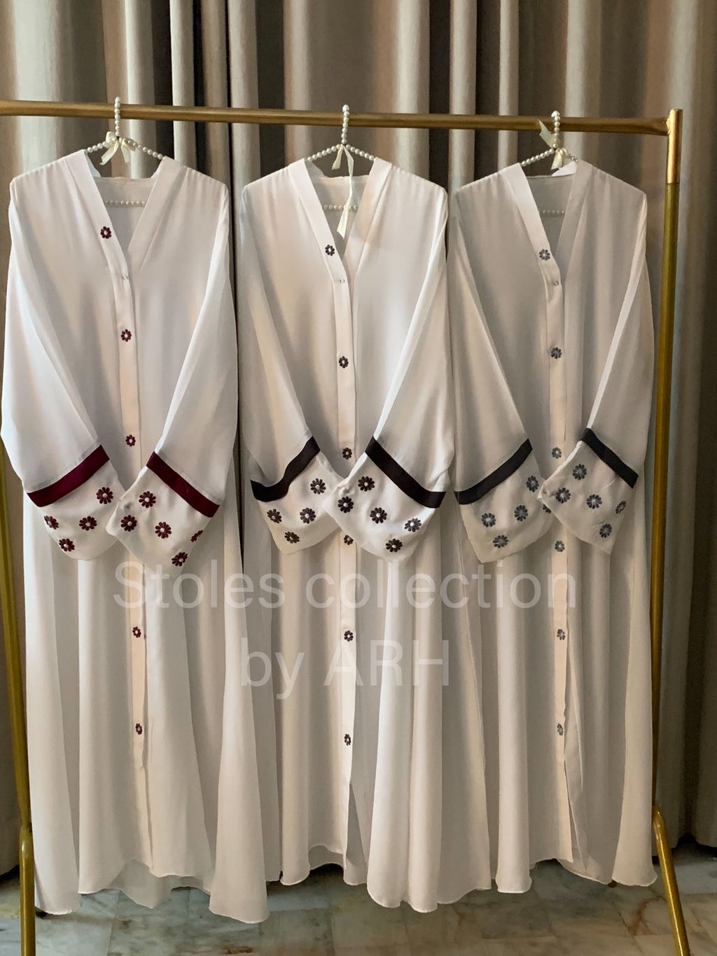 Umrah abaya