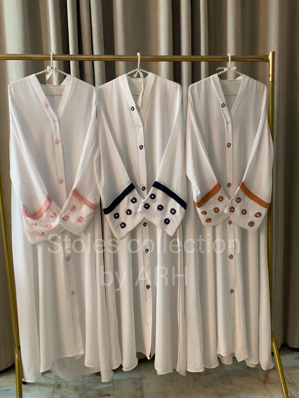 Umrah abaya
