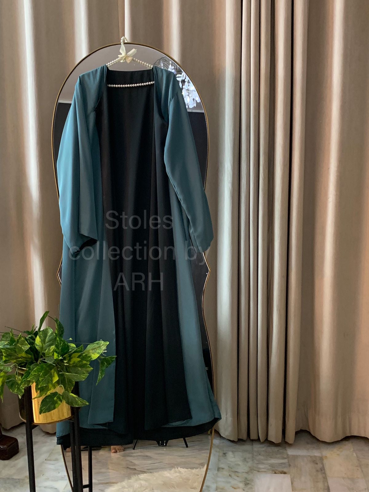 Upper coat