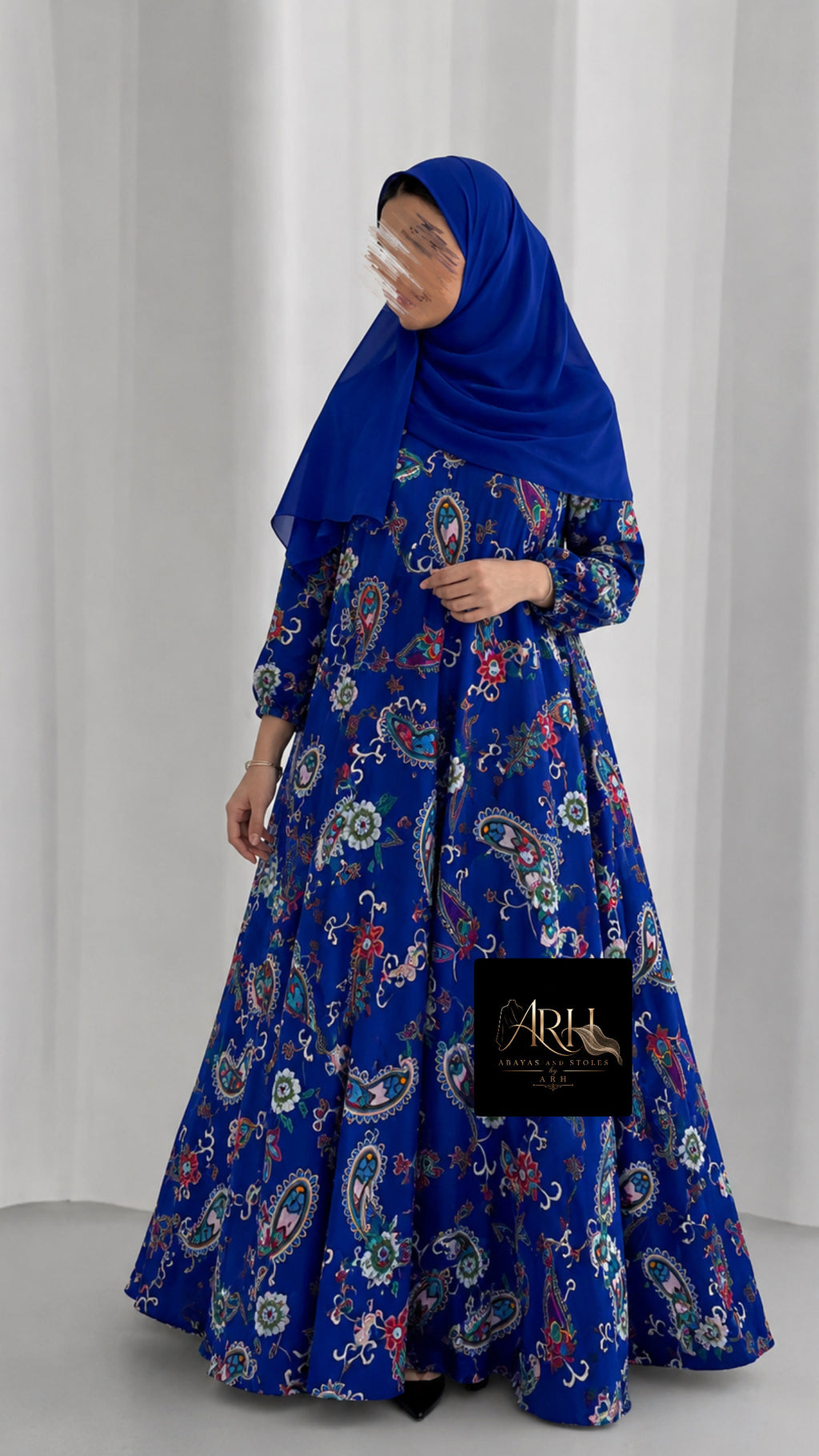 Printed maxi abaya
