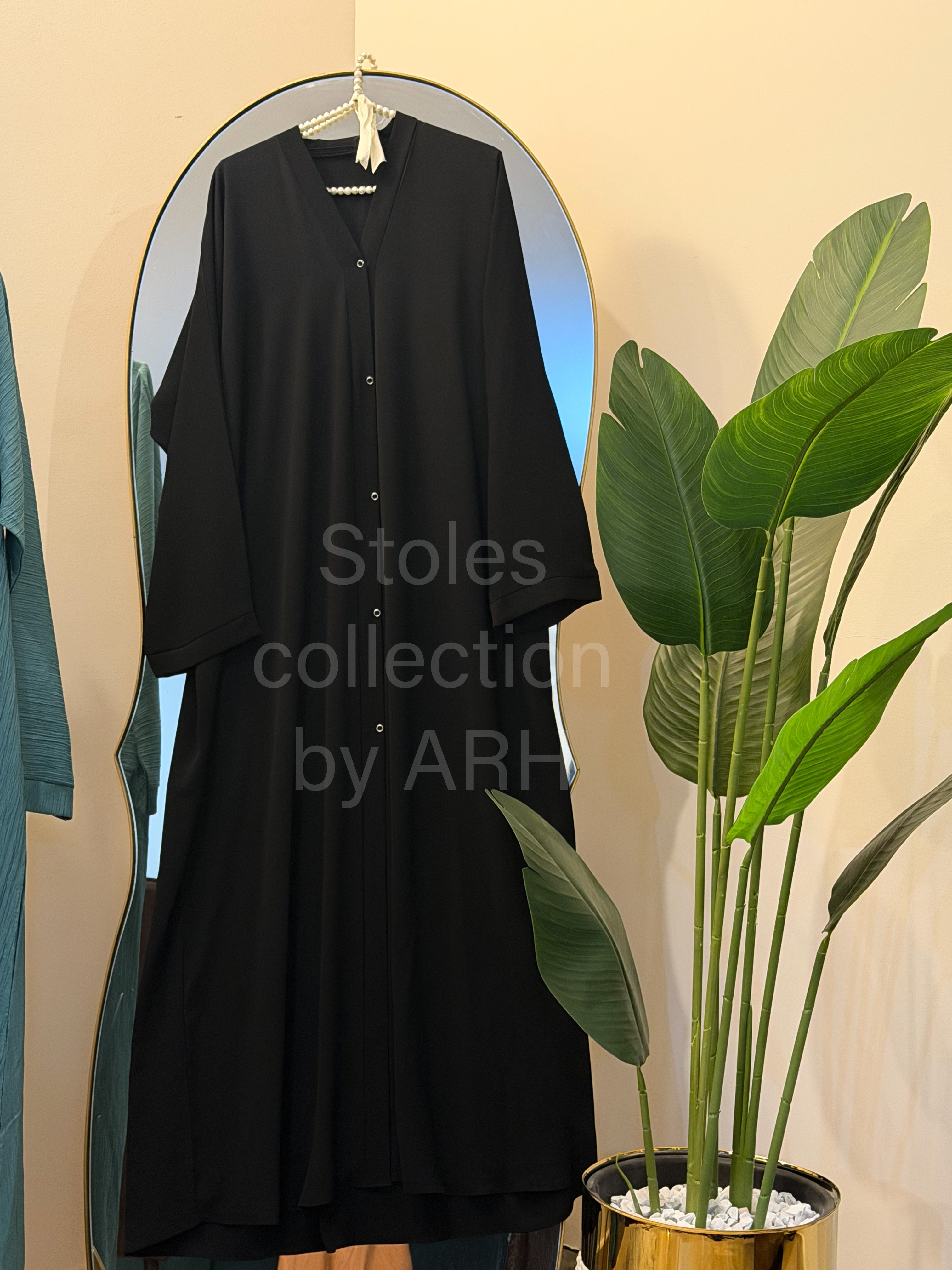Black abaya