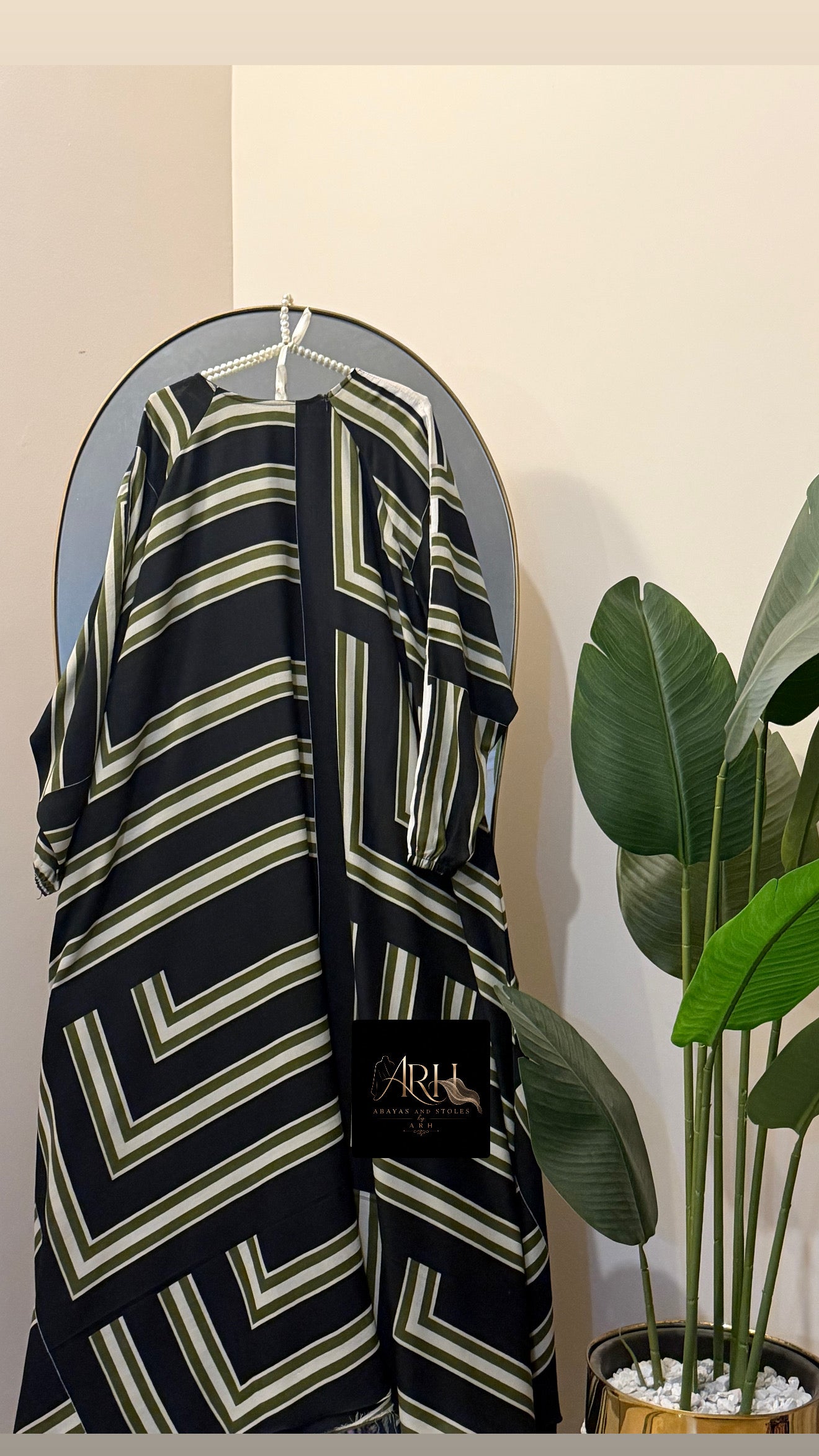Printed maxi abaya