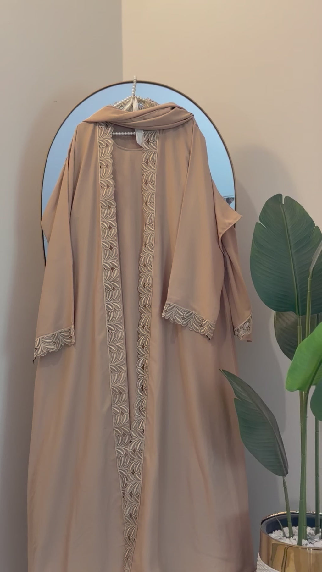 Skin Abaya